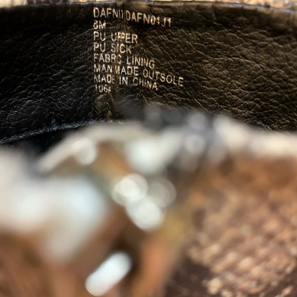 Madden girl, snake, skin boots, chunky heel, size 8M NWOB - Picture 6 of 7